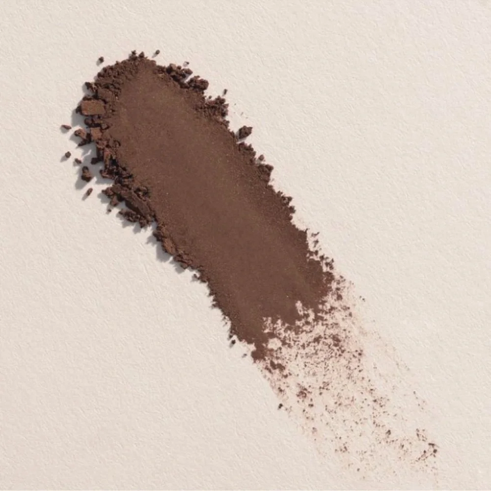 ✨ VESCA Kissed By Soft-Matte Bronzing Powder